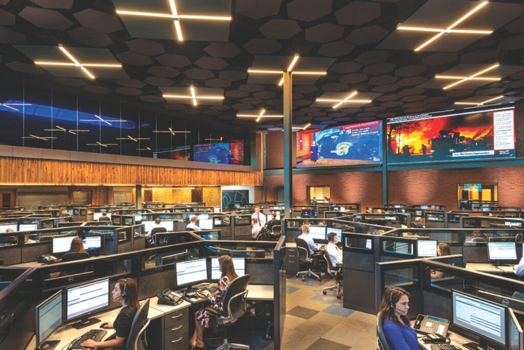 video monitoring floodlight mobile surveillance